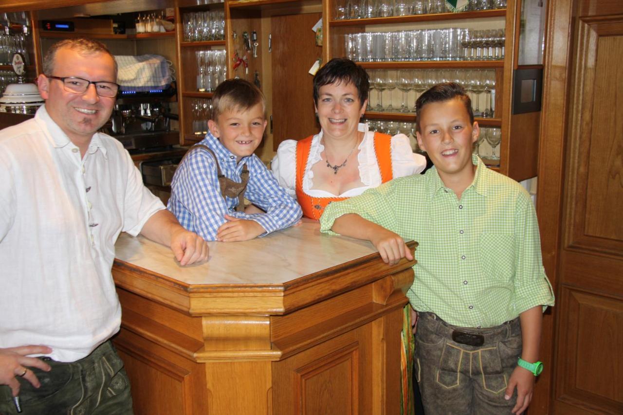 Gasthof Zur Kirche Hotel Kottes Luaran gambar
