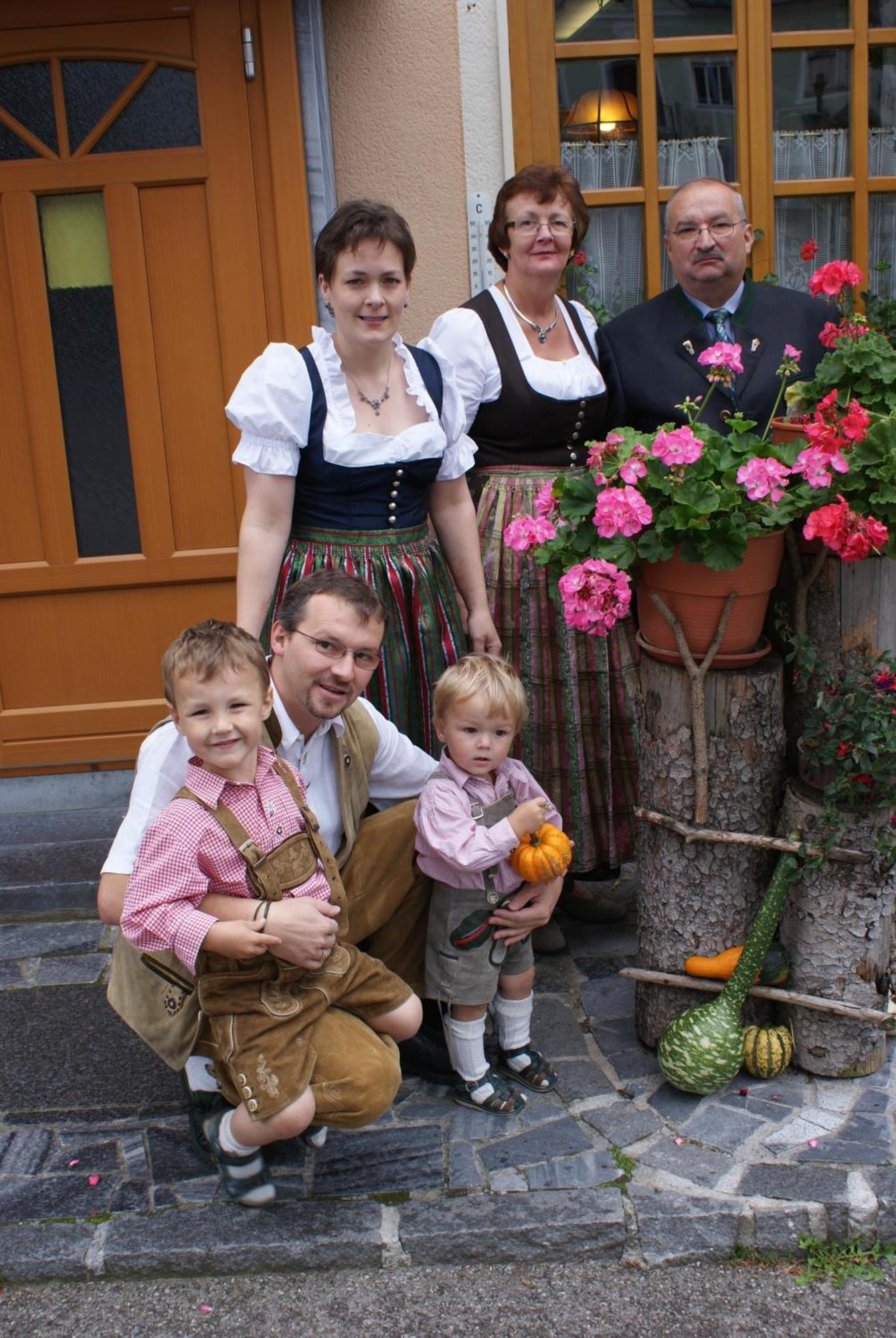 Gasthof Zur Kirche Hotel Kottes Luaran gambar